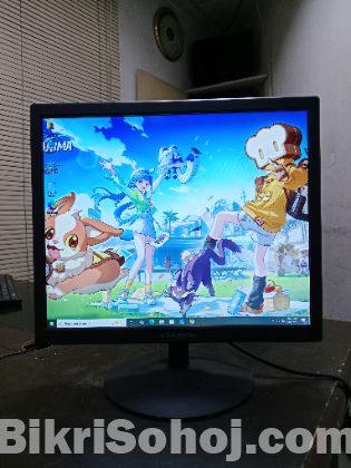 Full Fresh Starex – 17” Full Full HD Square Monitor